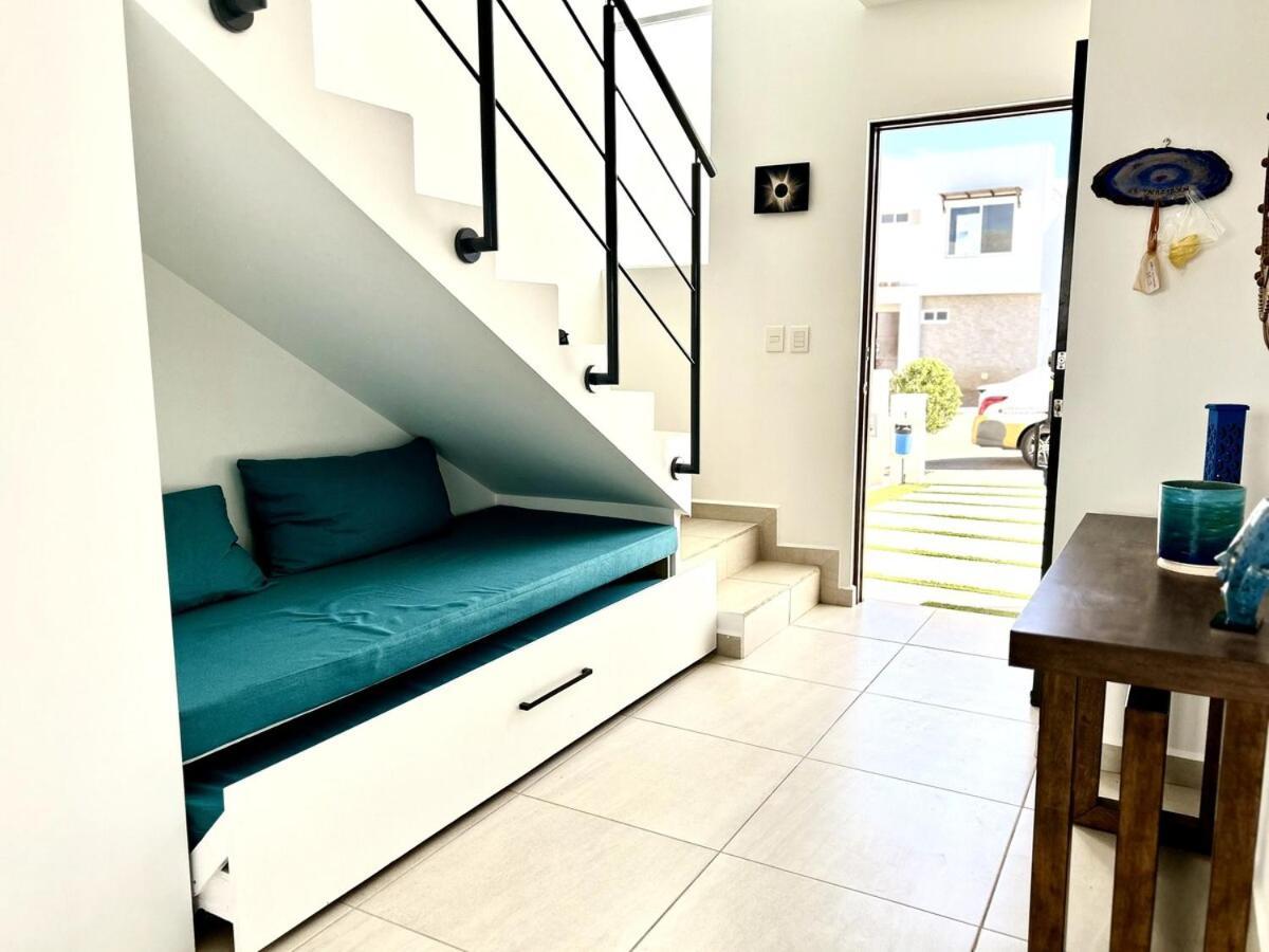 Apartamento Hermosa Casa Familiar En Privada Cerca De La Playa